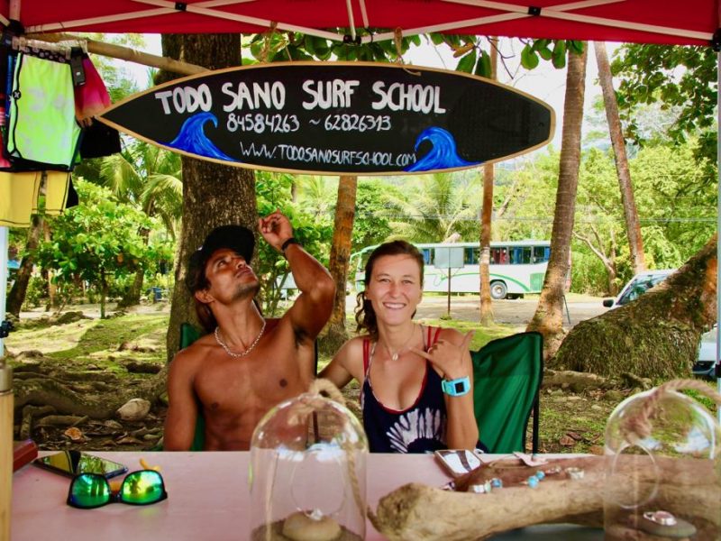 Surf school in Dominical, Costa Rica